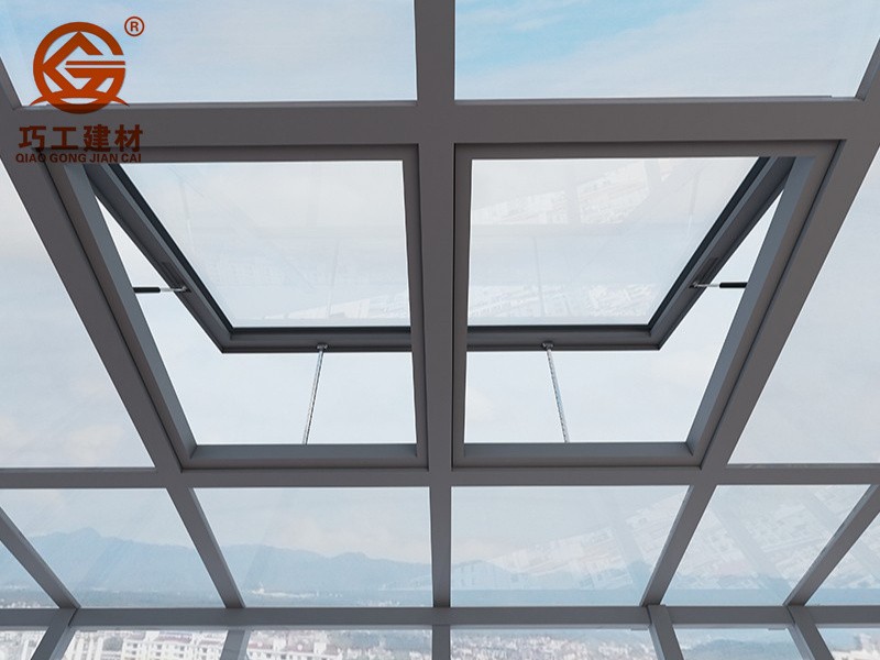  铝合金庭院采光井下地室通风口玻璃阳光房电手动上开天窗防水